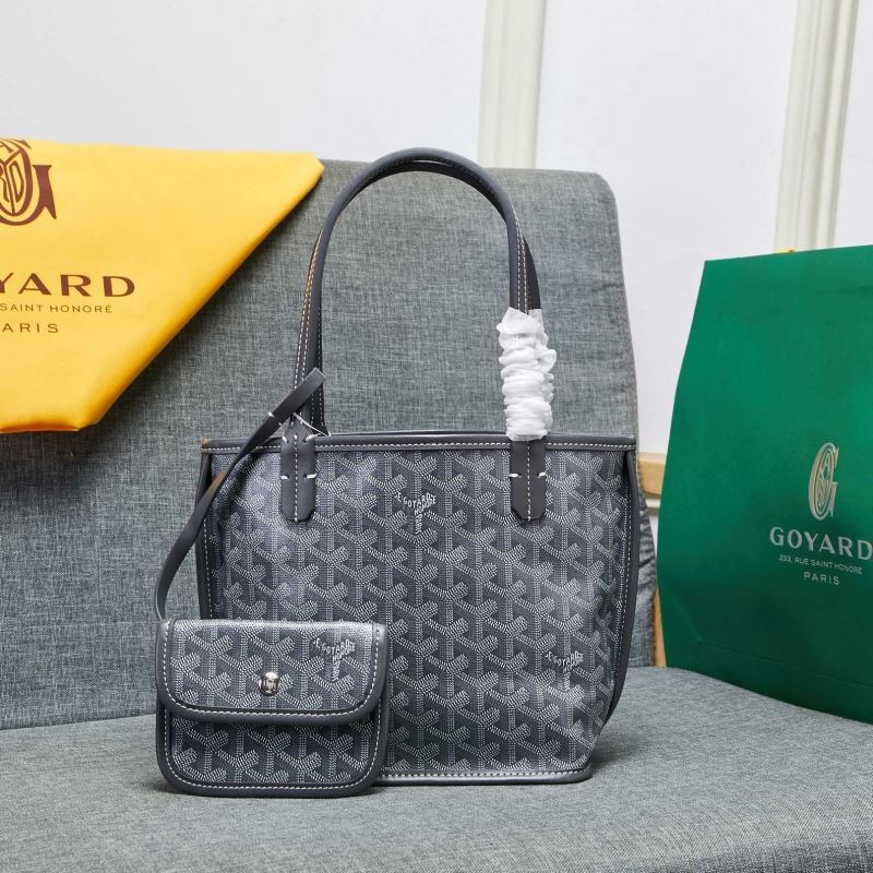 Goyard Shopping Bags